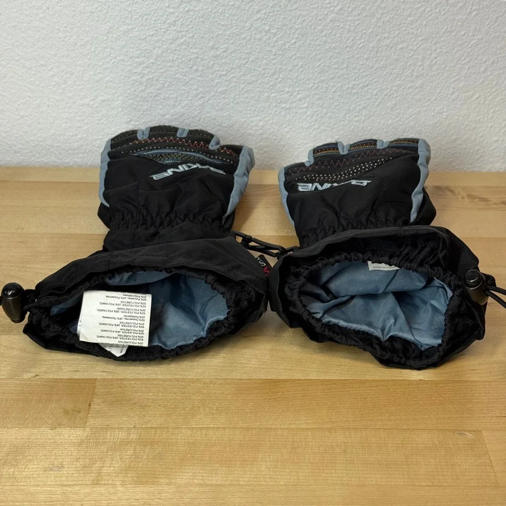 Dakine Tracker Kids M 6-8 Yrs Ski Snowboard Gloves Black‎ DK Dry 01300265